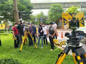ทช.เพิ่มองค์ความรู้การใช้กล้อง TOTAL STATION